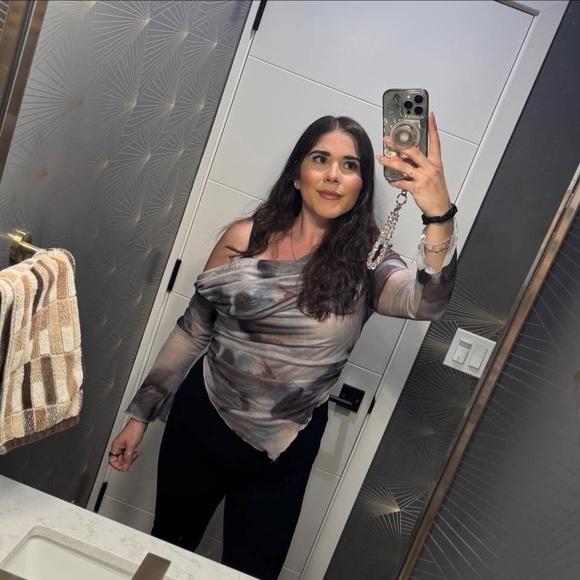 moni92_